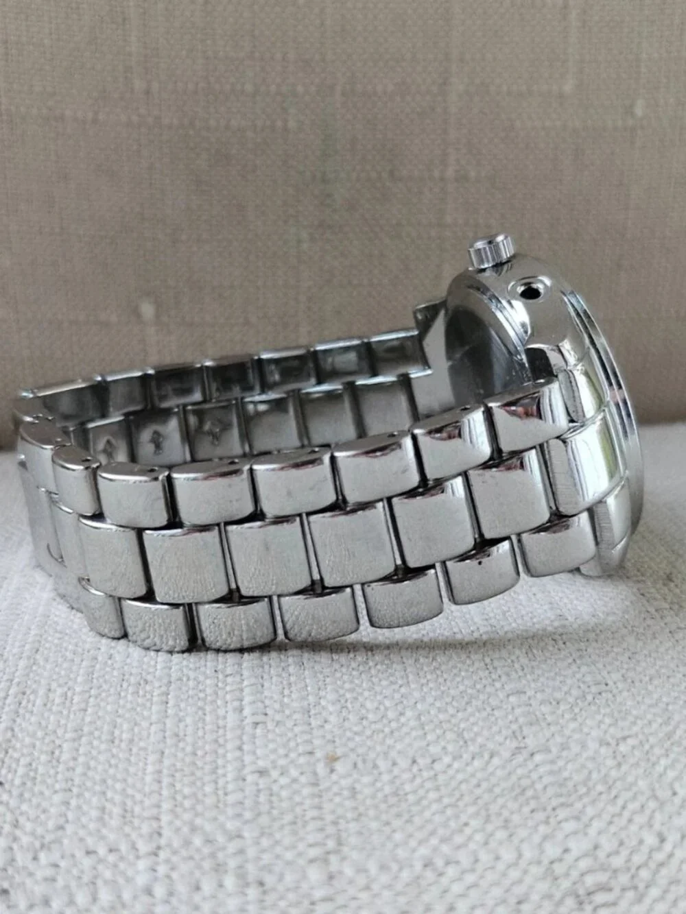 N/A fashion wristwatch